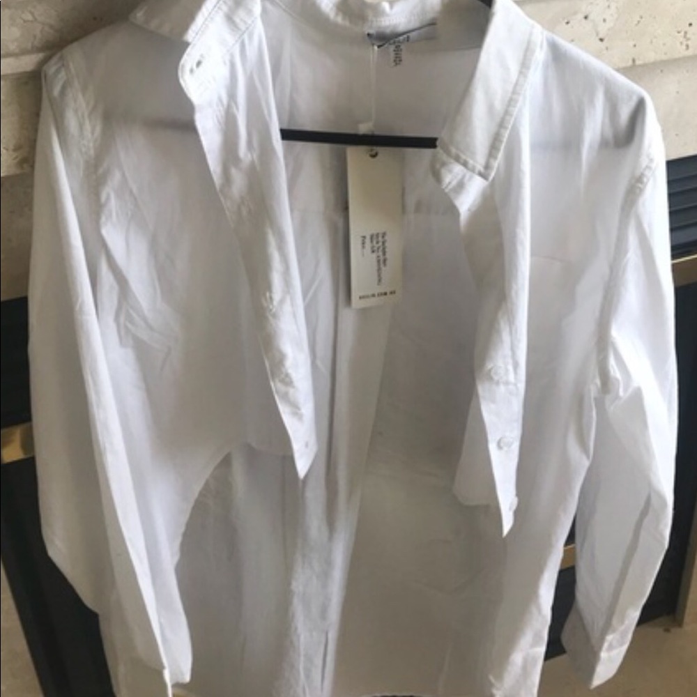 NORDYS SOLD OUT, ASLIO High /Lo Edgy Blouse - Picture 5 of 5